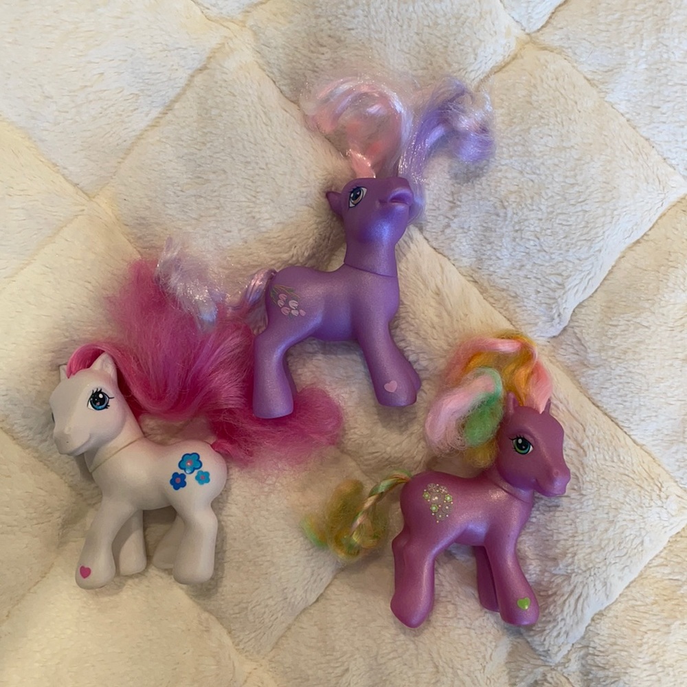 Set of three My Little Ponies